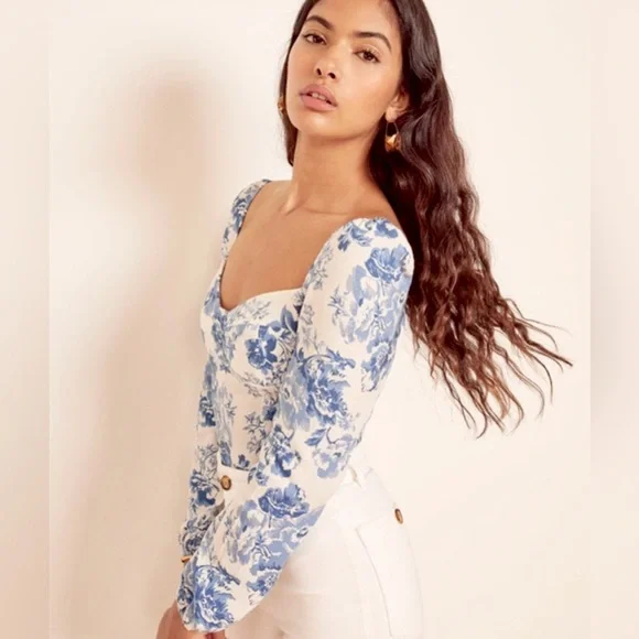 Reformation Reign Top in Olympia Print - Size 8 - Picture 4 of 12